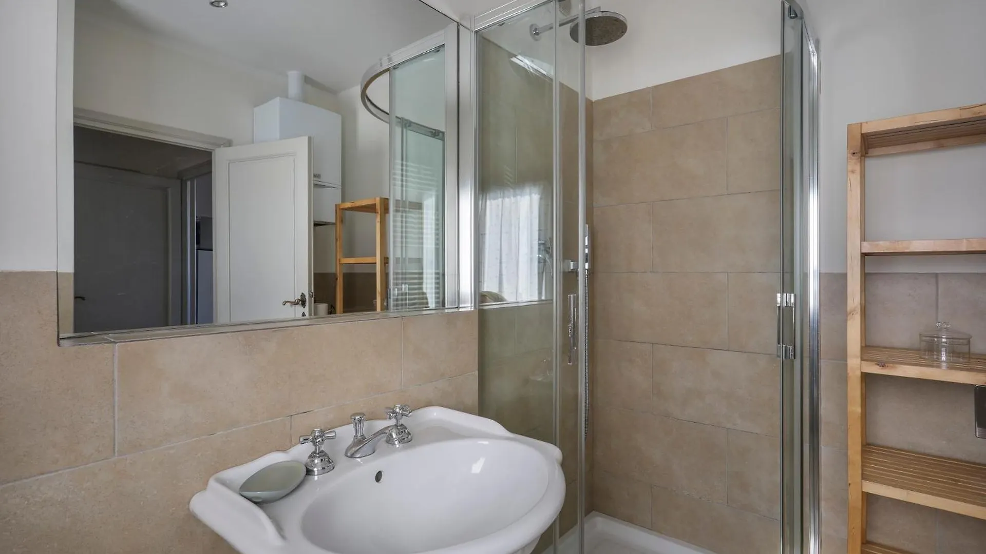 Apartment With Terrace Facing Duomo Florence